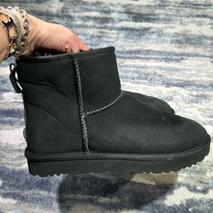 UGG Classic Mini ll Boots